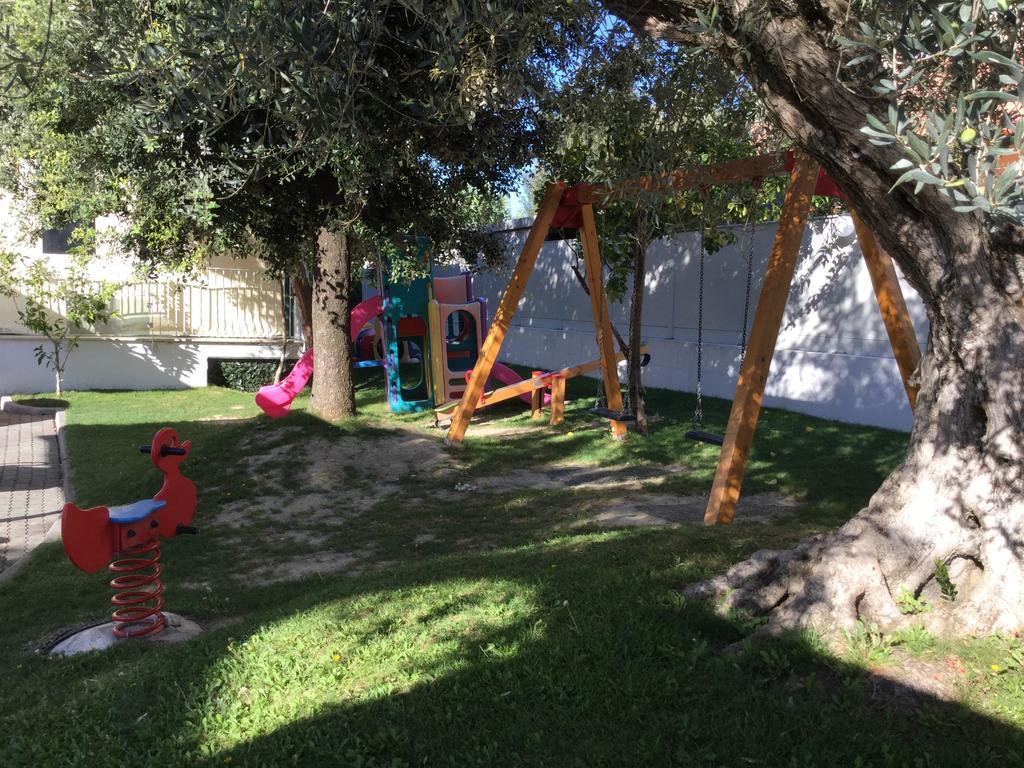 Scerne Hotel Parco Degli Ulivi מראה חיצוני תמונה